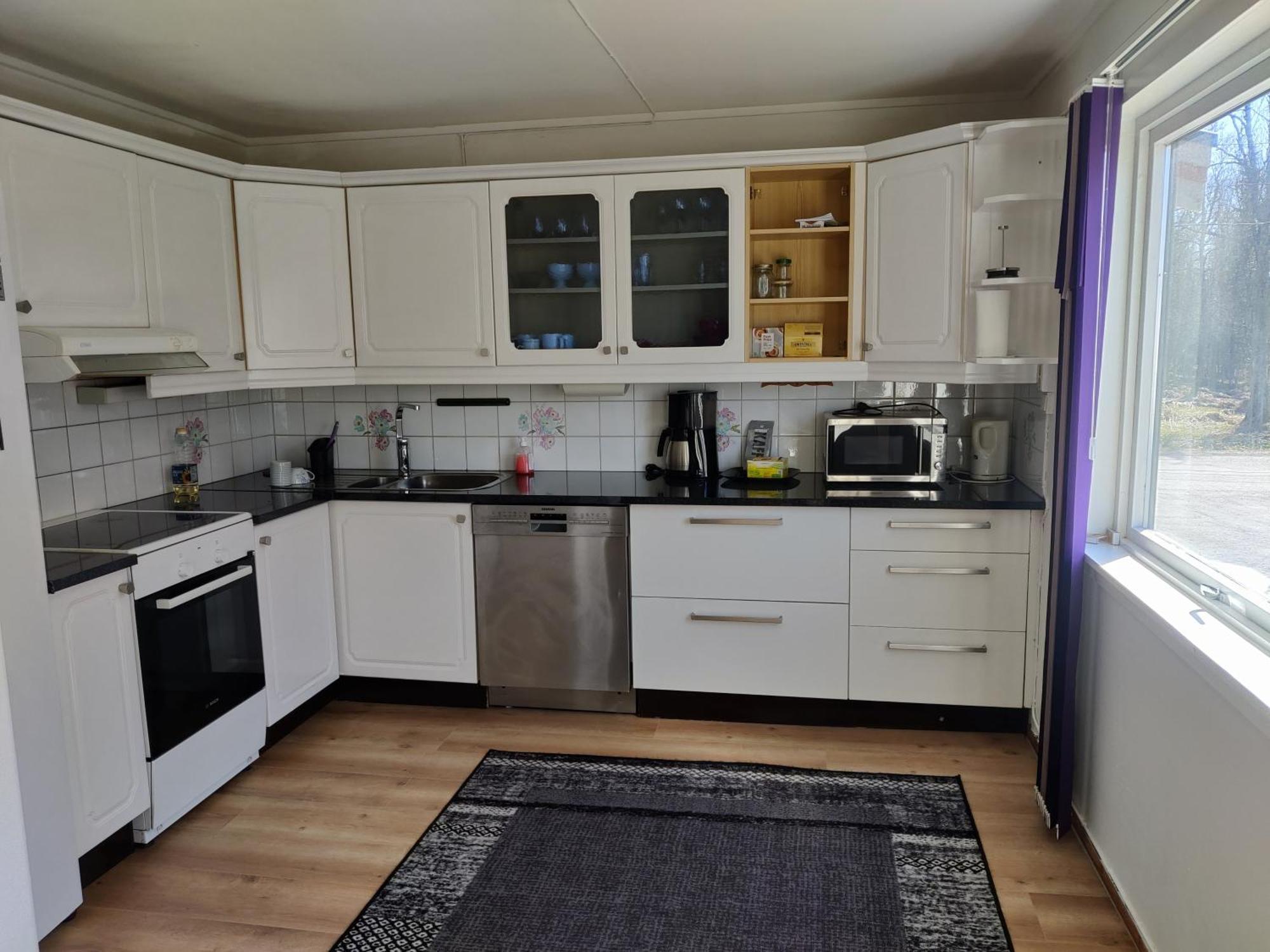 Feelhome 4 Bedrooms Apartment Polarvegen 特罗姆瑟 客房 照片
