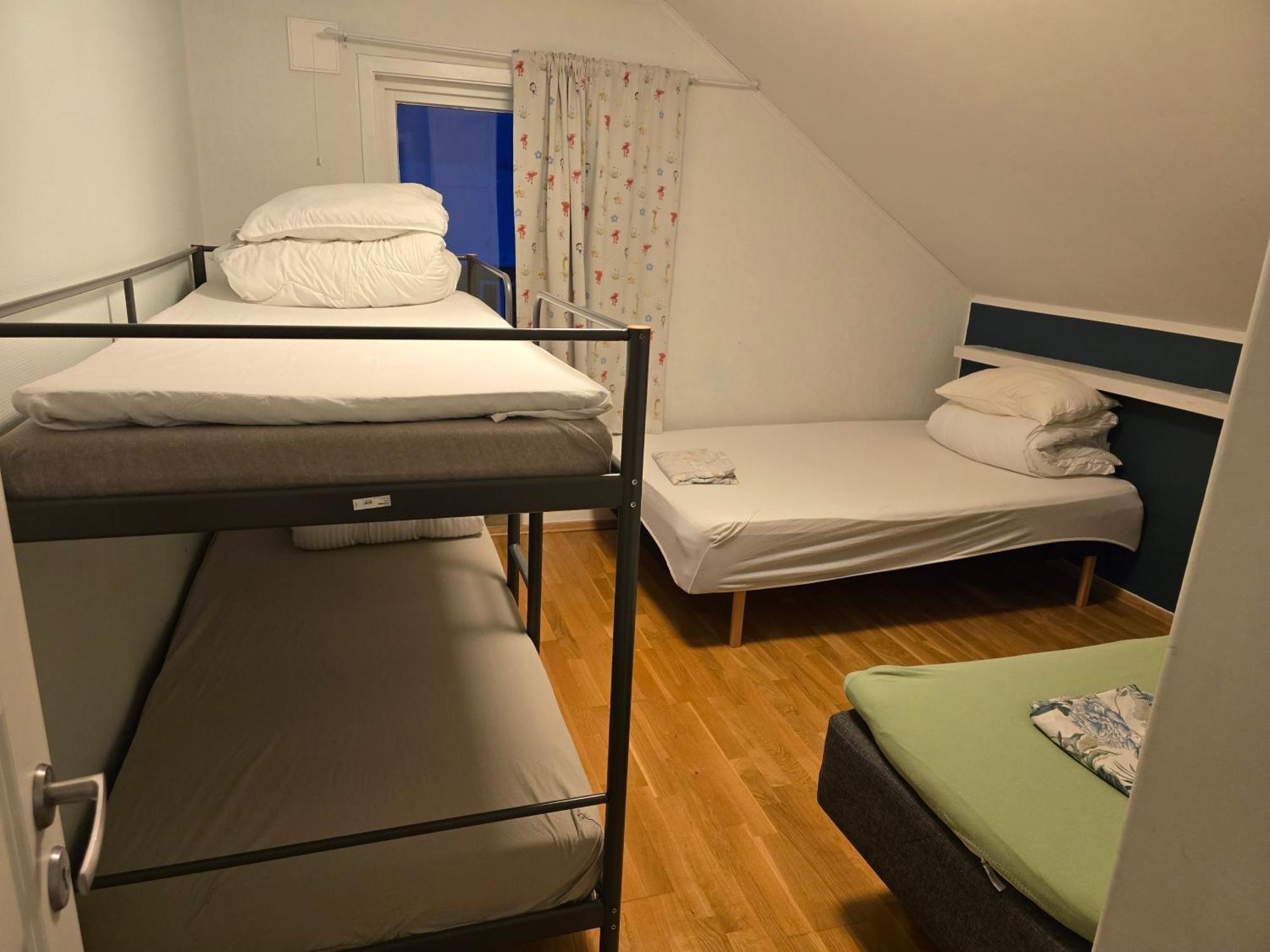 Feelhome 4 Bedrooms Apartment Polarvegen 特罗姆瑟 外观 照片
